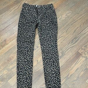 Leopard Print Skinny Pants in Black and Tan